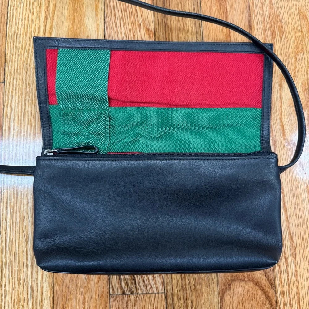 *RARE* Tokens & Icons Clydesdales Leather Crossbody Bag